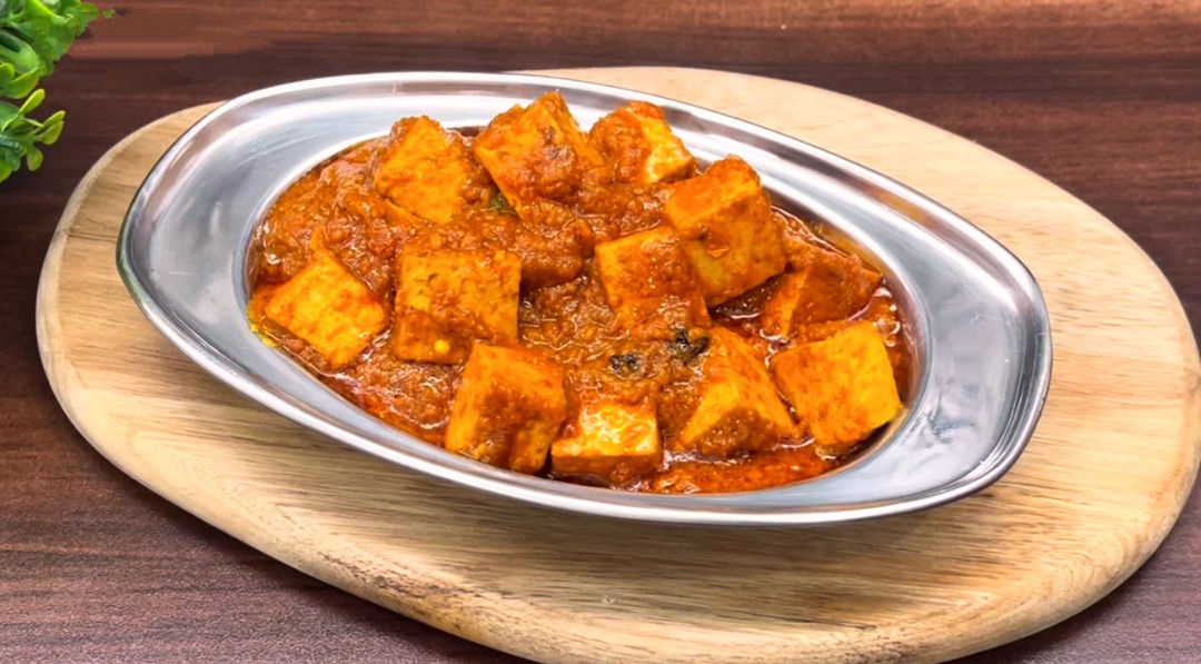 Restaurant Style Paneer Curry Recipe