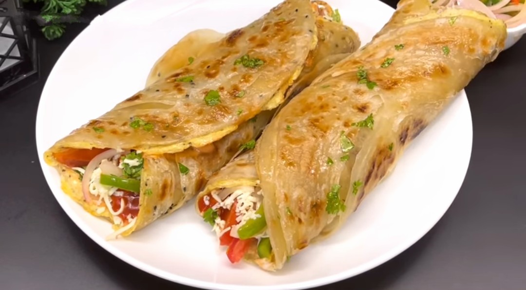 Crispy Egg Paratha Recipe